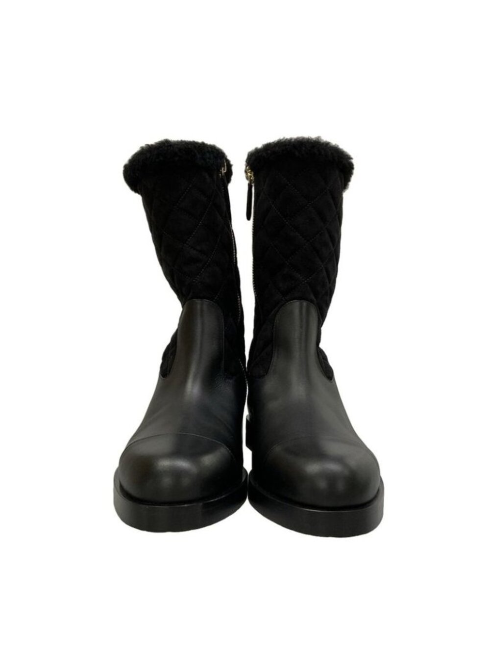 Chanel Boots 38.5 C Black Quilted Gold Leather - Picture 5 of 14